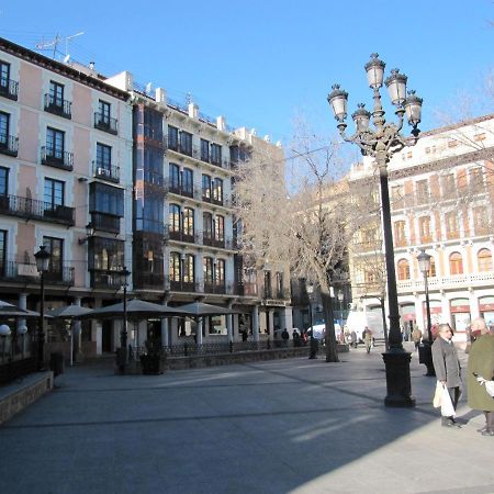 Apartamentos Suenos De Toledo Exterior photo